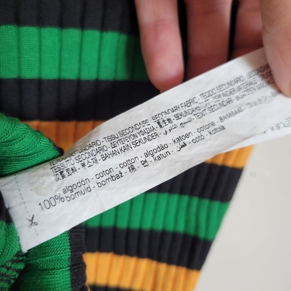 Zara Women's Ribbed Striped Long Sleeve Cropped Top Size Small - Picture 4 of 4